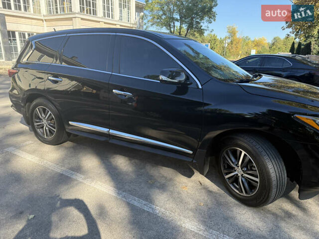 Чорний Інфініті QX60, об'ємом двигуна 3.5 л та пробігом 141 тис. км за 19300 $, фото 9 на Automoto.ua