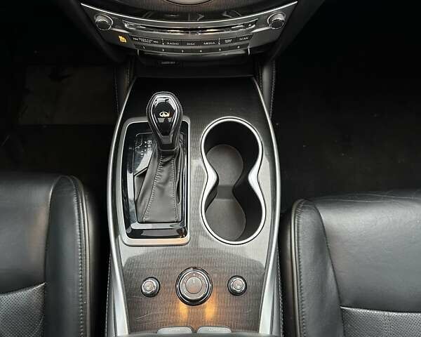 Чорний Інфініті QX60, об'ємом двигуна 3.5 л та пробігом 136 тис. км за 17999 $, фото 14 на Automoto.ua