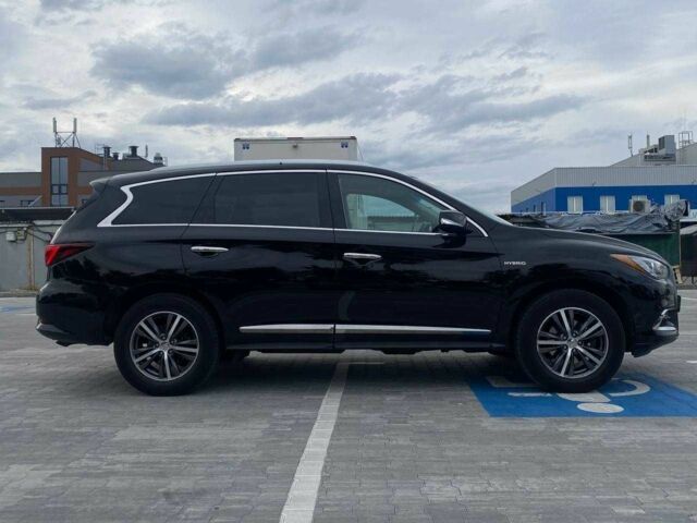 Черный Инфинити QX60, объемом двигателя 2.5 л и пробегом 99 тыс. км за 27990 $, фото 3 на Automoto.ua