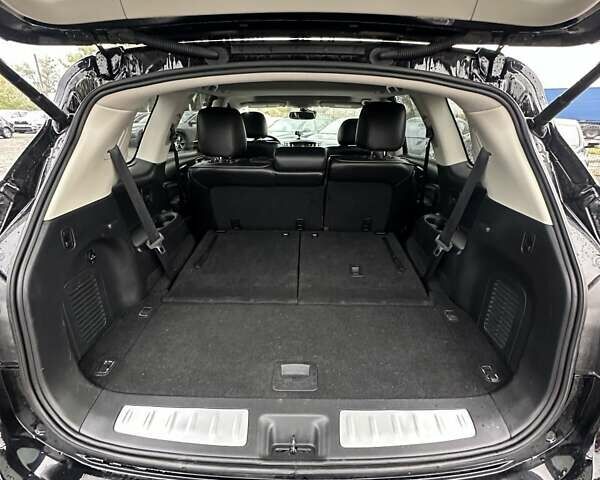 Чорний Інфініті QX60, об'ємом двигуна 3.5 л та пробігом 136 тис. км за 17999 $, фото 13 на Automoto.ua