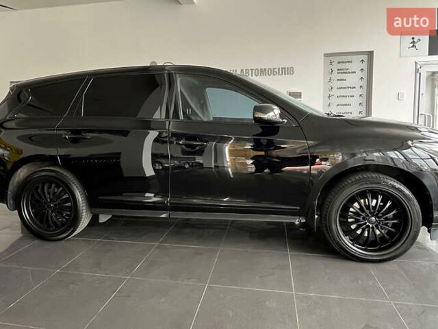 Черный Инфинити QX60, объемом двигателя 3.5 л и пробегом 163 тыс. км за 27000 $, фото 2 на Automoto.ua