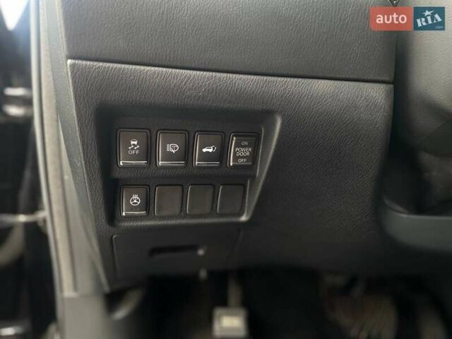 Черный Инфинити QX60, объемом двигателя 2.49 л и пробегом 99 тыс. км за 27990 $, фото 25 на Automoto.ua