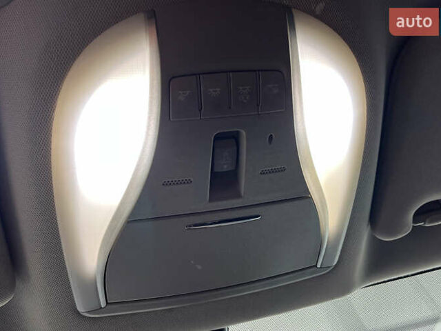 Черный Инфинити QX60, объемом двигателя 3.5 л и пробегом 163 тыс. км за 27000 $, фото 14 на Automoto.ua