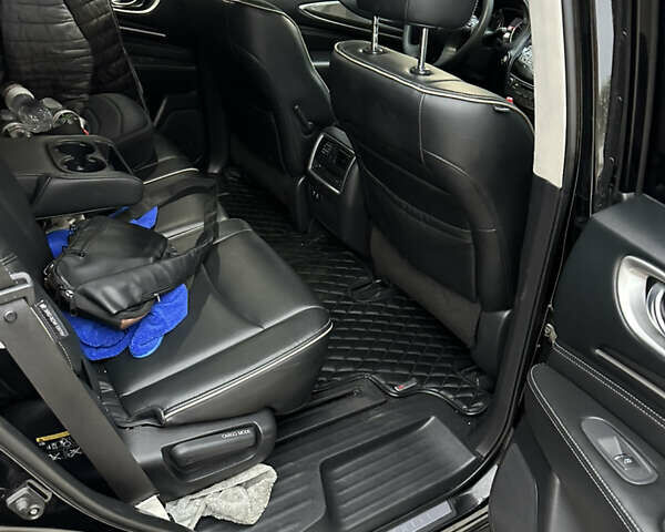 Чорний Інфініті QX60, об'ємом двигуна 3.5 л та пробігом 164 тис. км за 27500 $, фото 4 на Automoto.ua
