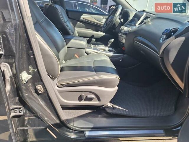 Чорний Інфініті QX60, об'ємом двигуна 3.5 л та пробігом 157 тис. км за 18799 $, фото 33 на Automoto.ua