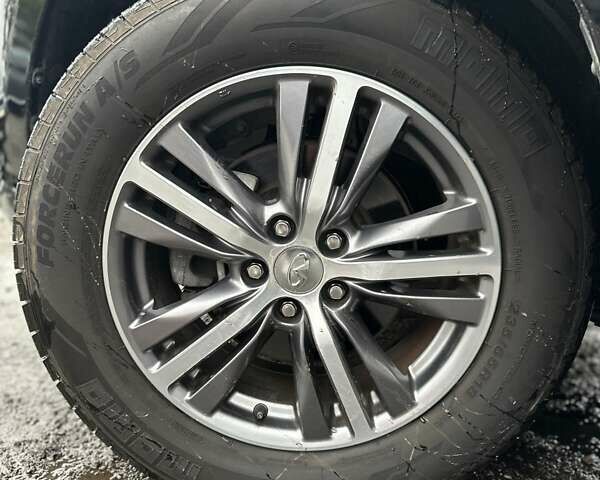 Чорний Інфініті QX60, об'ємом двигуна 3.5 л та пробігом 136 тис. км за 17999 $, фото 5 на Automoto.ua