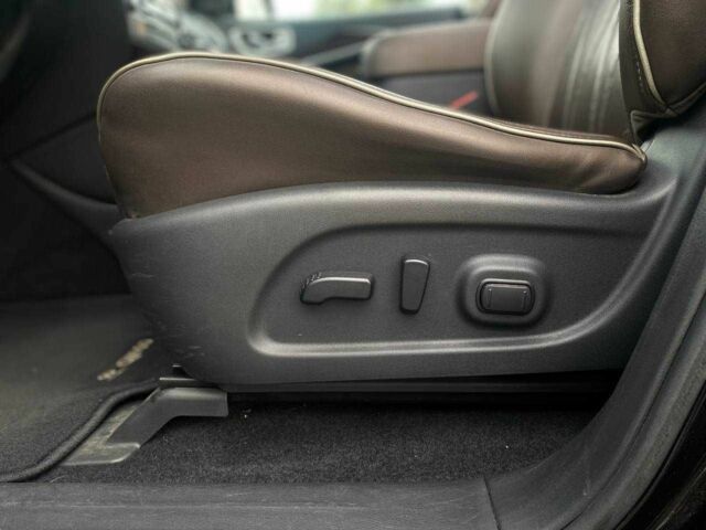 Черный Инфинити QX60, объемом двигателя 2.5 л и пробегом 99 тыс. км за 27990 $, фото 10 на Automoto.ua