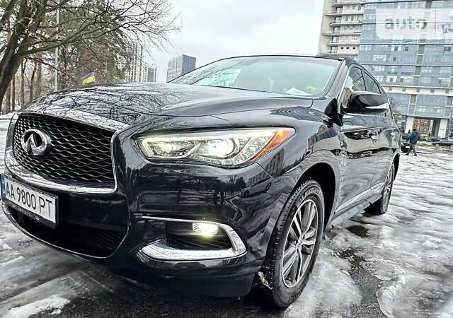 Чорний Інфініті QX60, об'ємом двигуна 3.5 л та пробігом 150 тис. км за 19500 $, фото 1 на Automoto.ua