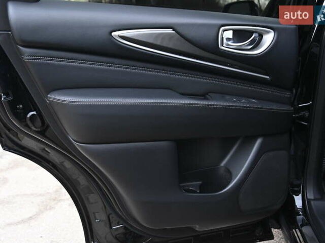 Чорний Інфініті QX60, об'ємом двигуна 3.5 л та пробігом 77 тис. км за 21999 $, фото 30 на Automoto.ua