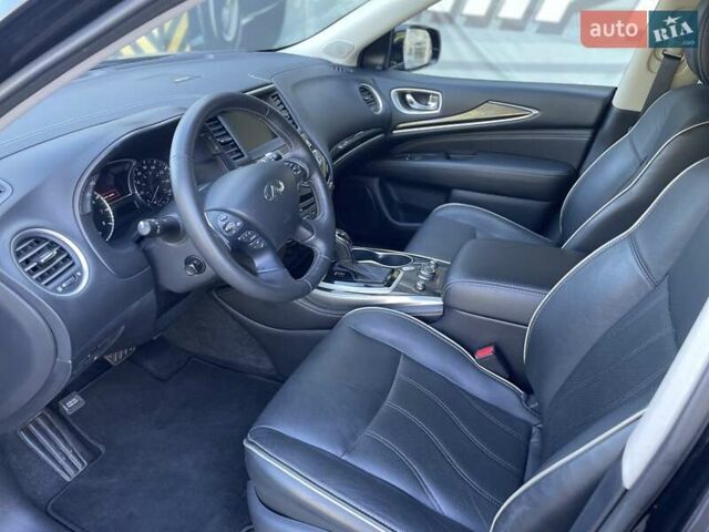 Чорний Інфініті QX60, об'ємом двигуна 3.5 л та пробігом 44 тис. км за 28900 $, фото 36 на Automoto.ua