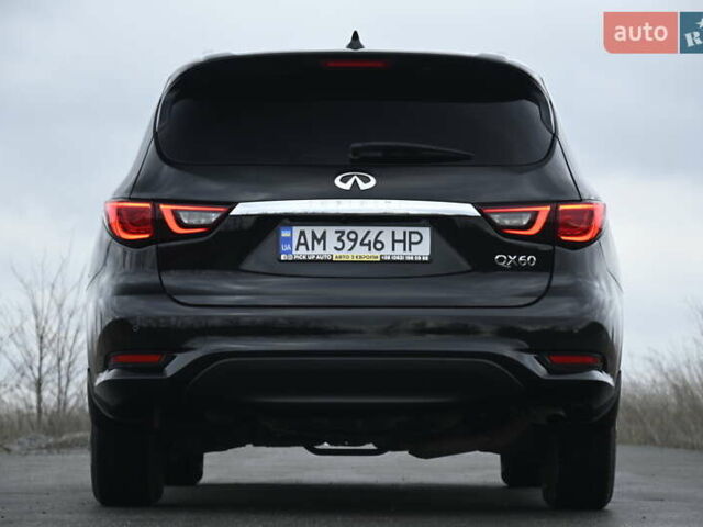 Чорний Інфініті QX60, об'ємом двигуна 3.5 л та пробігом 77 тис. км за 21999 $, фото 16 на Automoto.ua