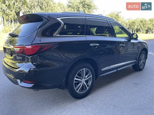Чорний Інфініті QX60, об'ємом двигуна 3.5 л та пробігом 44 тис. км за 28900 $, фото 8 на Automoto.ua