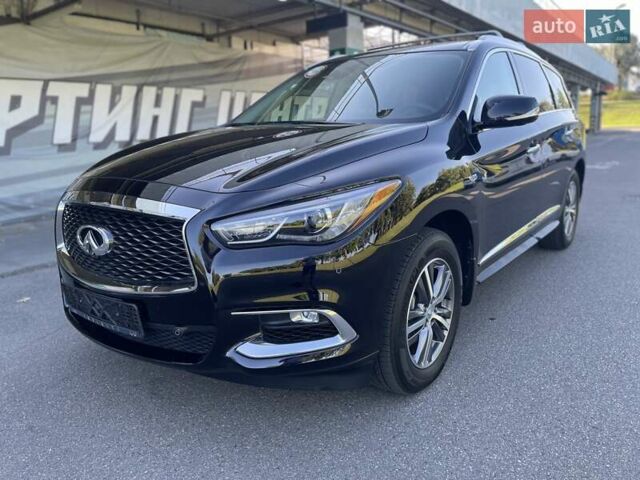 Чорний Інфініті QX60, об'ємом двигуна 3.5 л та пробігом 44 тис. км за 28900 $, фото 1 на Automoto.ua