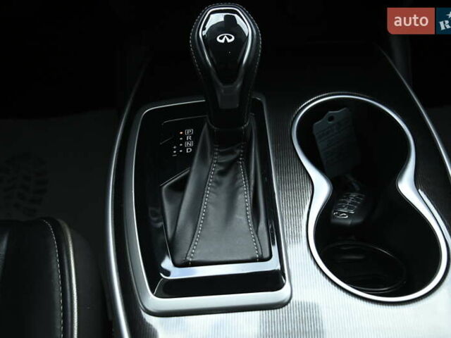 Чорний Інфініті QX60, об'ємом двигуна 3.5 л та пробігом 77 тис. км за 21999 $, фото 39 на Automoto.ua