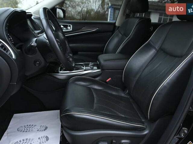 Чорний Інфініті QX60, об'ємом двигуна 3.5 л та пробігом 77 тис. км за 21999 $, фото 24 на Automoto.ua