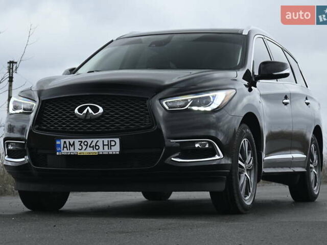 Чорний Інфініті QX60, об'ємом двигуна 3.5 л та пробігом 77 тис. км за 21999 $, фото 5 на Automoto.ua