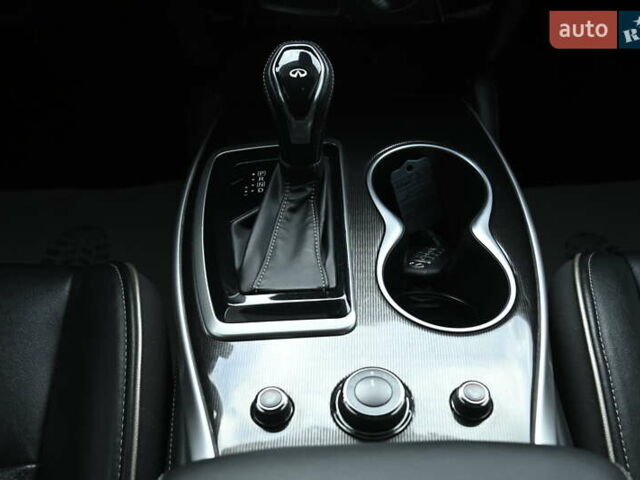 Чорний Інфініті QX60, об'ємом двигуна 3.5 л та пробігом 77 тис. км за 21999 $, фото 38 на Automoto.ua