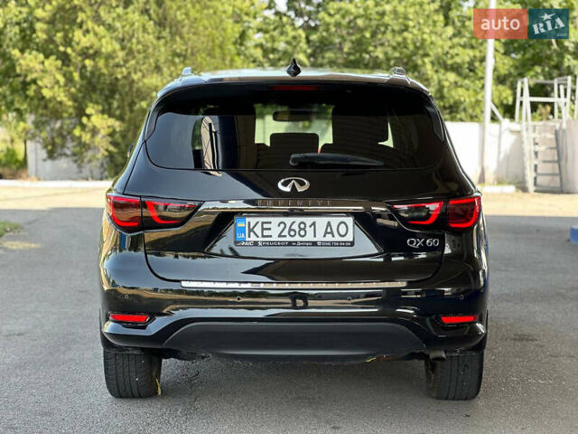 Черный Инфинити QX60, объемом двигателя 3.5 л и пробегом 144 тыс. км за 19500 $, фото 4 на Automoto.ua