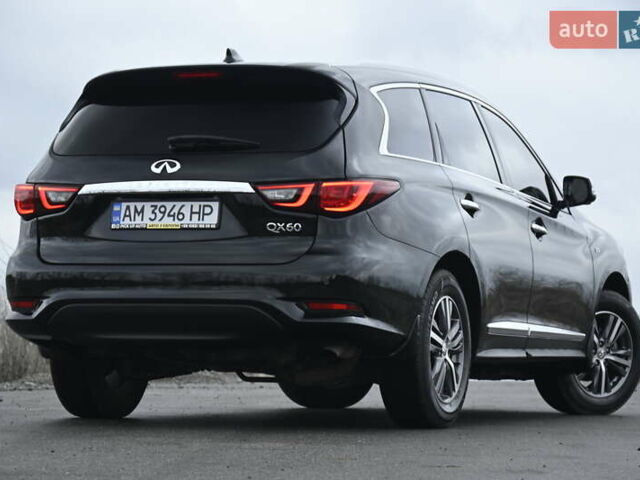 Чорний Інфініті QX60, об'ємом двигуна 3.5 л та пробігом 77 тис. км за 21999 $, фото 19 на Automoto.ua