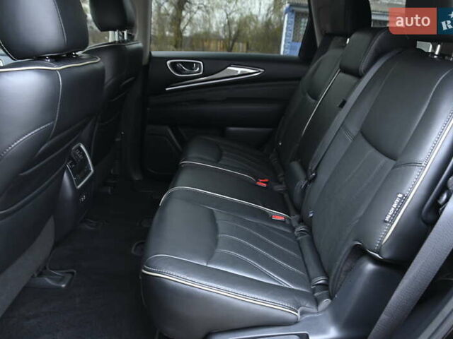 Чорний Інфініті QX60, об'ємом двигуна 3.5 л та пробігом 77 тис. км за 21999 $, фото 31 на Automoto.ua