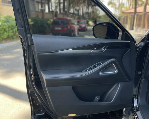 Чорний Інфініті QX60, об'ємом двигуна 3.5 л та пробігом 37 тис. км за 39900 $, фото 12 на Automoto.ua