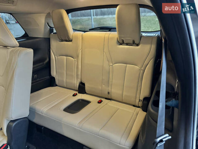 Черный Инфинити QX60, объемом двигателя 3.5 л и пробегом 34 тыс. км за 36500 $, фото 10 на Automoto.ua