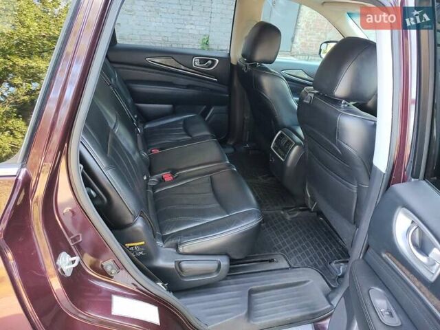 Красный Инфинити QX60, объемом двигателя 3.5 л и пробегом 170 тыс. км за 17000 $, фото 7 на Automoto.ua