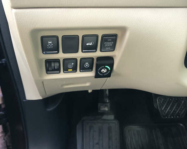 Червоний Інфініті QX60, об'ємом двигуна 3.5 л та пробігом 176 тис. км за 14200 $, фото 17 на Automoto.ua