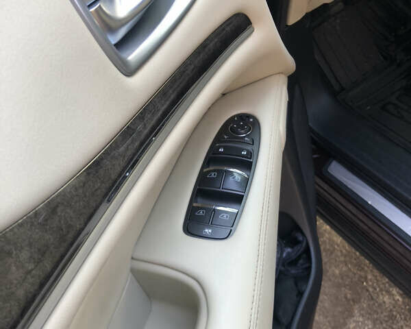 Червоний Інфініті QX60, об'ємом двигуна 3.5 л та пробігом 176 тис. км за 14200 $, фото 12 на Automoto.ua