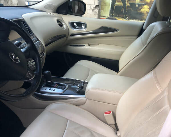 Червоний Інфініті QX60, об'ємом двигуна 3.5 л та пробігом 176 тис. км за 14200 $, фото 7 на Automoto.ua