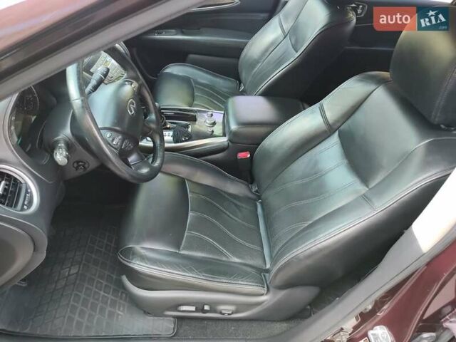 Красный Инфинити QX60, объемом двигателя 3.5 л и пробегом 170 тыс. км за 17000 $, фото 3 на Automoto.ua