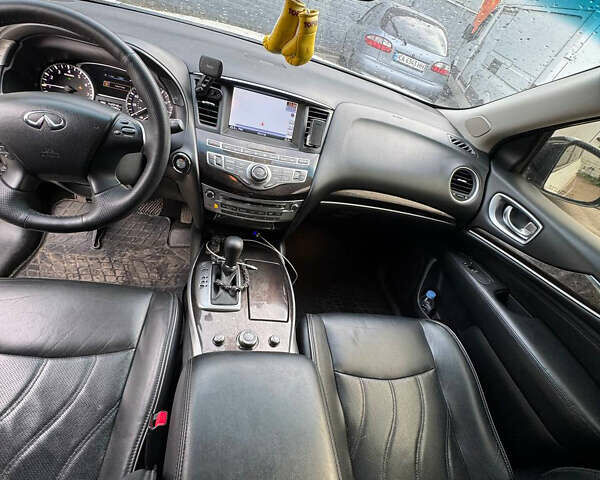 Инфинити QX60, объемом двигателя 2.5 л и пробегом 200 тыс. км за 13000 $, фото 6 на Automoto.ua