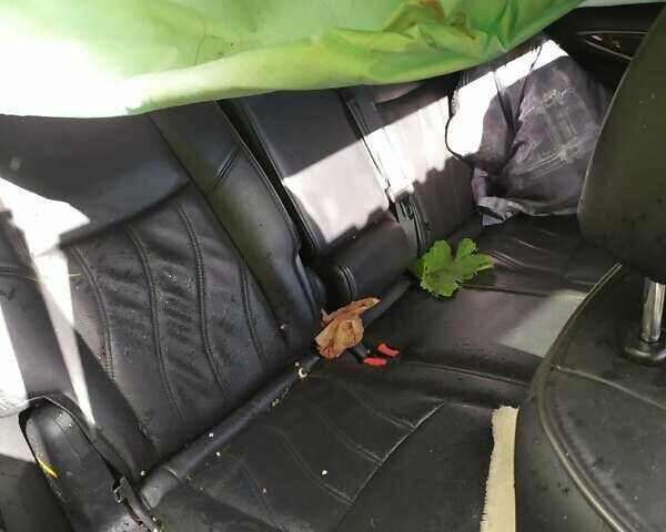 Инфинити QX60, объемом двигателя 2.49 л и пробегом 120 тыс. км за 5900 $, фото 4 на Automoto.ua