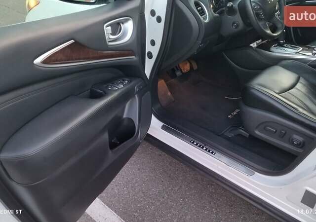 Инфинити QX60, объемом двигателя 3.5 л и пробегом 281 тыс. км за 18000 $, фото 15 на Automoto.ua