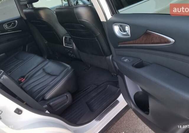 Инфинити QX60, объемом двигателя 3.5 л и пробегом 281 тыс. км за 18000 $, фото 20 на Automoto.ua