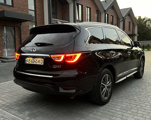 Инфинити QX60, объемом двигателя 3.5 л и пробегом 192 тыс. км за 21699 $, фото 1 на Automoto.ua