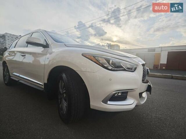 Инфинити QX60, объемом двигателя 3.5 л и пробегом 86 тыс. км за 14000 $, фото 3 на Automoto.ua