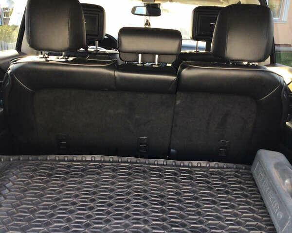 Серый Инфинити QX60, объемом двигателя 3.5 л и пробегом 163 тыс. км за 14000 $, фото 5 на Automoto.ua