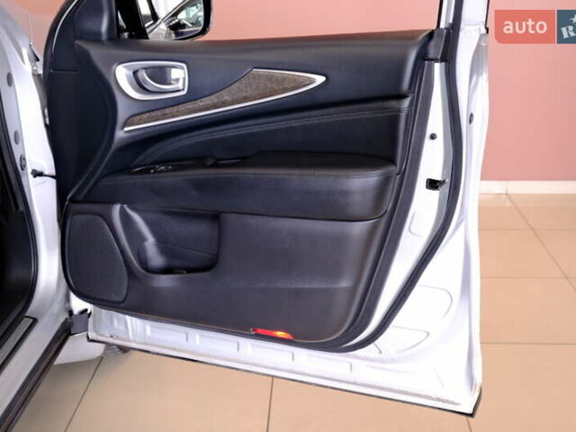 Серый Инфинити QX60, объемом двигателя 3.5 л и пробегом 173 тыс. км за 12900 $, фото 45 на Automoto.ua