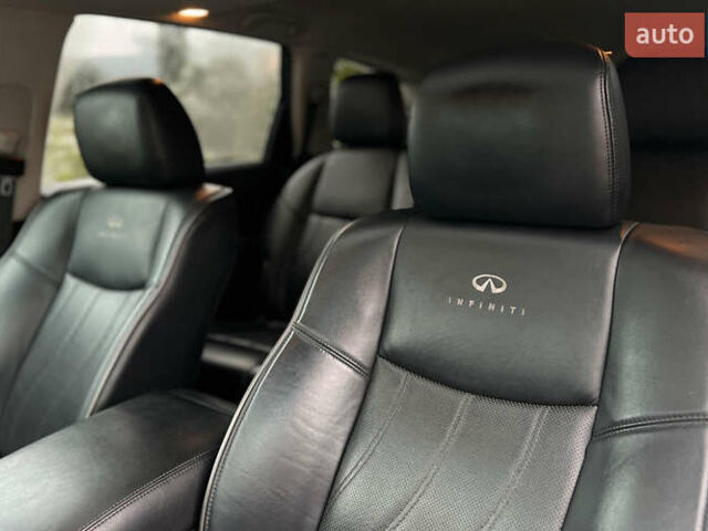 Серый Инфинити QX60, объемом двигателя 3.5 л и пробегом 144 тыс. км за 13600 $, фото 22 на Automoto.ua