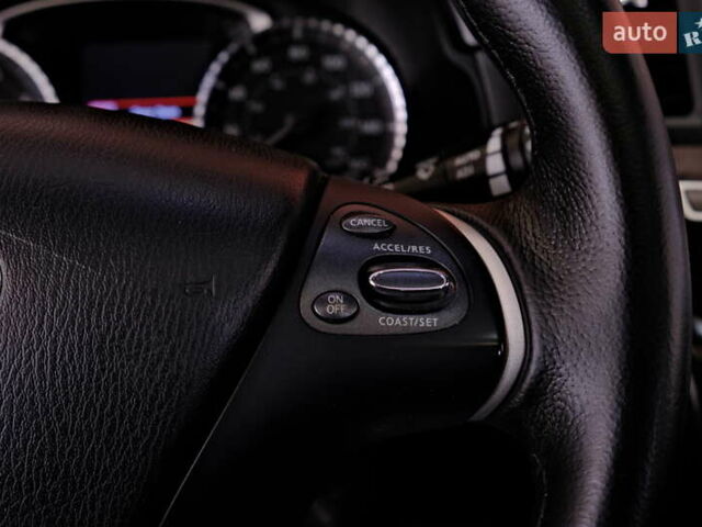 Серый Инфинити QX60, объемом двигателя 3.5 л и пробегом 173 тыс. км за 12900 $, фото 25 на Automoto.ua