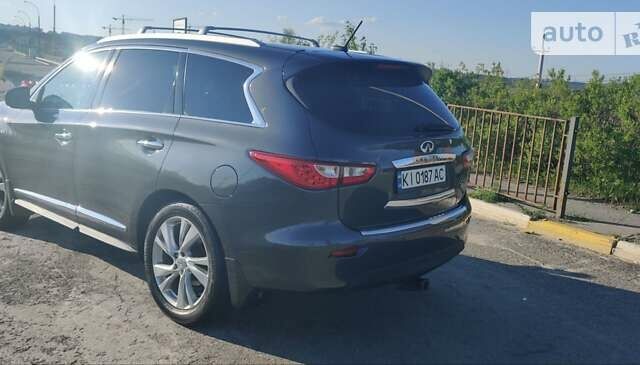 Сірий Інфініті QX60, об'ємом двигуна 3.5 л та пробігом 170 тис. км за 17000 $, фото 4 на Automoto.ua