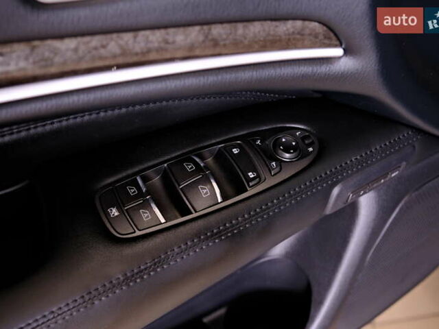 Серый Инфинити QX60, объемом двигателя 3.5 л и пробегом 173 тыс. км за 12900 $, фото 17 на Automoto.ua