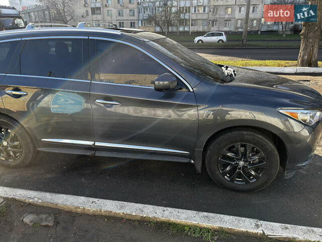 Серый Инфинити QX60, объемом двигателя 3.5 л и пробегом 163 тыс. км за 14000 $, фото 1 на Automoto.ua