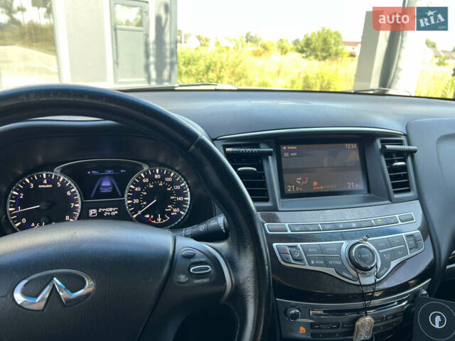 Серый Инфинити QX60, объемом двигателя 3.5 л и пробегом 244 тыс. км за 15000 $, фото 3 на Automoto.ua