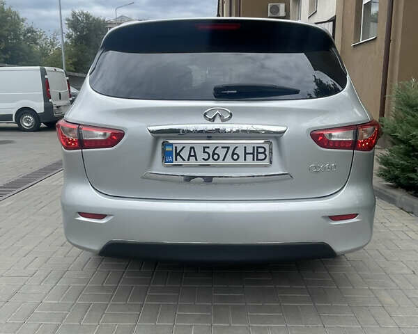 Сірий Інфініті QX60, об'ємом двигуна 3.5 л та пробігом 190 тис. км за 13000 $, фото 2 на Automoto.ua
