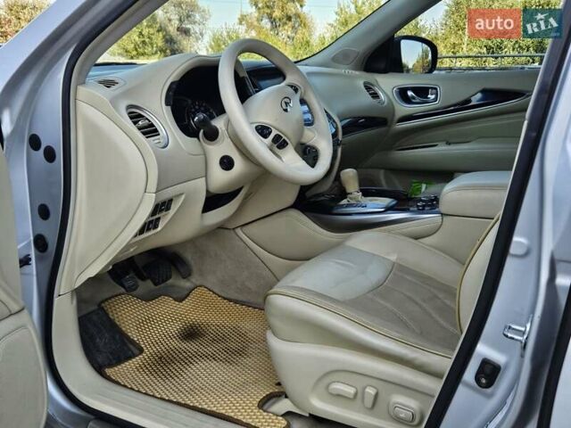 Серый Инфинити QX60, объемом двигателя 3.5 л и пробегом 186 тыс. км за 14300 $, фото 22 на Automoto.ua
