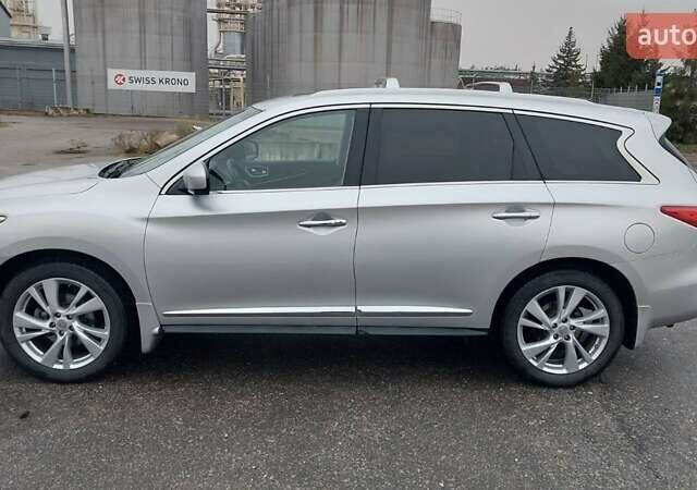 Серый Инфинити QX60, объемом двигателя 2.5 л и пробегом 170 тыс. км за 12000 $, фото 9 на Automoto.ua