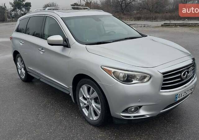 Серый Инфинити QX60, объемом двигателя 2.5 л и пробегом 170 тыс. км за 12000 $, фото 6 на Automoto.ua