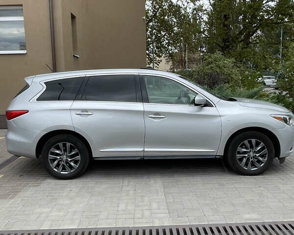 Серый Инфинити QX60, объемом двигателя 3.5 л и пробегом 190 тыс. км за 12500 $, фото 10 на Automoto.ua